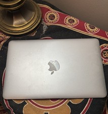 Apple MacBook Air A1370 11" Silver Laptop 2011 SSD Webcam Multi-Touch Trackpad