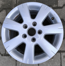 1x gebr., orig. VW Caddy / Golf 5 Alufelge 6,5-15 ET 50 mm OEM: 2K1071495 666