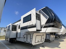 2026 Keystone Montana 3761FL