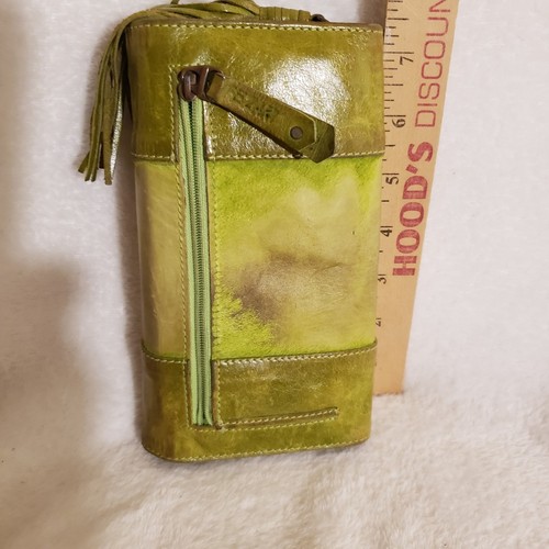 Boutique Tezari Green Wallet Genuine Leather Made in Columbia w Tassel - Picture 2 of 11