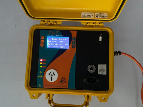 TNT Electrical Appliance Tester Model TEQ-062.0000 S/N TEX1017 - Picture 3 of 24