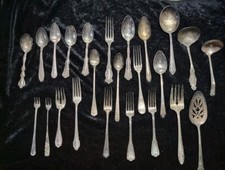 Antique Silverplate Flatware Mixed 24 Pc Lot Service Oneida Tudor Rogers Reed