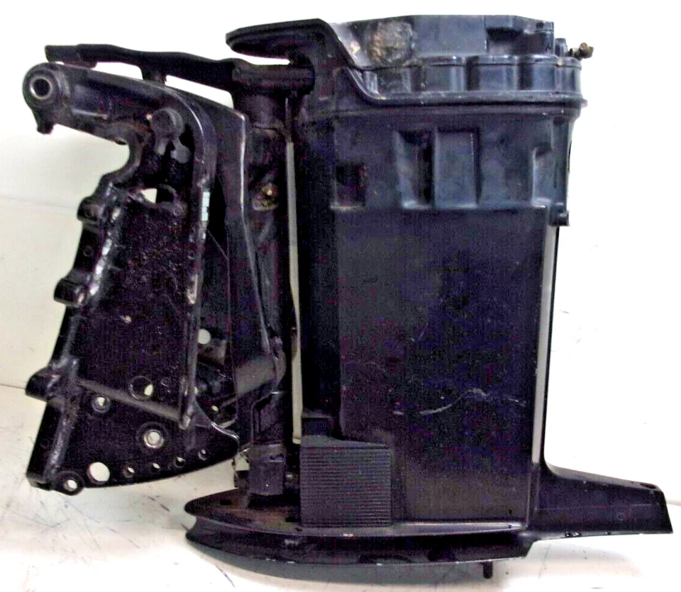 Sección media y soporte giratorio Mercury 20" 8343A10 200HP 2 tiempos ProMax Foto 4 de 4