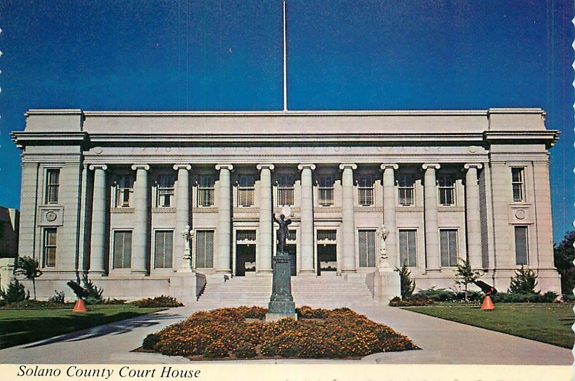 Postcard Solano County Courthouse, Fairfield, California