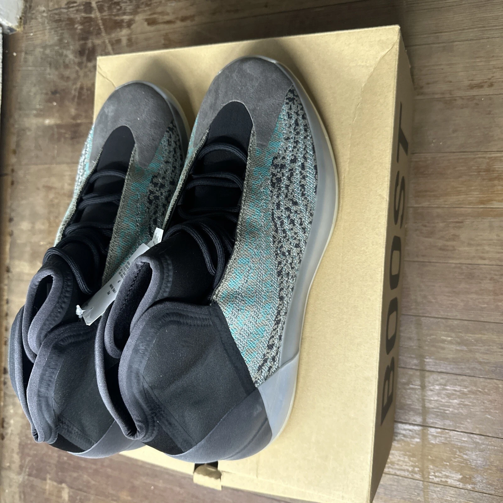 Adidas Yeezy Qntm Uomo Grigio G58864 Basket taglia 14 5 nuove con scatola.