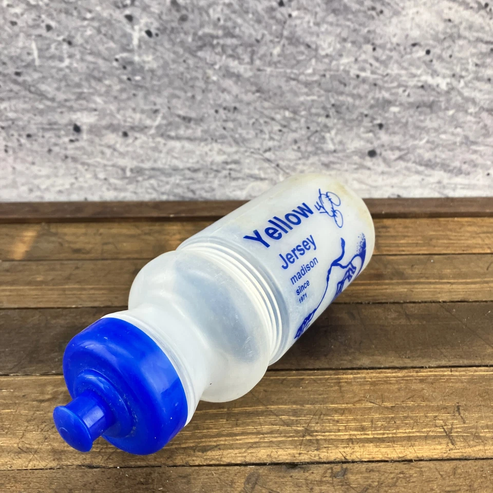 Vintage Yellow Jersey Water Bottle Racing Club Madison WI 95 Clear   CCC 1995 - Image 3 of 4