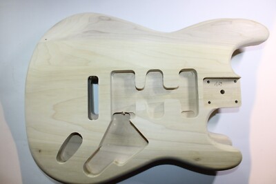 Strat Paulownia  Tremolo Gitarrenbau Body Korpus TMG 1,5-1,7 Kg leicht perkussiv