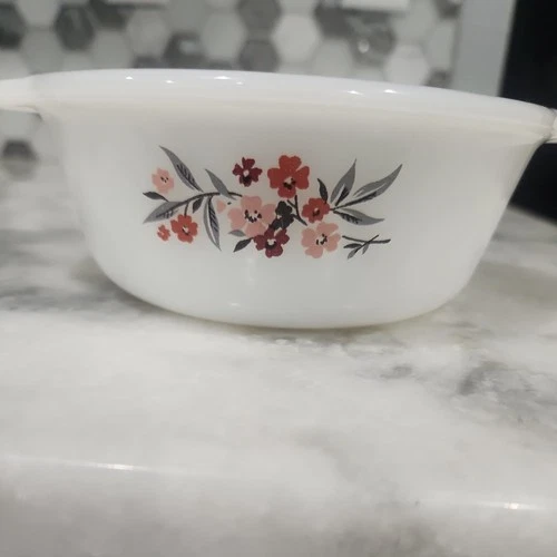 Vtg Fire King PRIMROSE 1 Pt Round Casserole Baking Dish No Lid. read description
