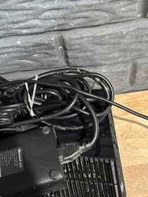 Microsoft Xbox 360 S 250GB Console Bundle Model 1439 W/ Controller Kinect & Char