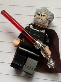 LEGO Count Dooku 7752 9515 Clone Wars Mini figure +RED Lightsaber 2009 Star Wars