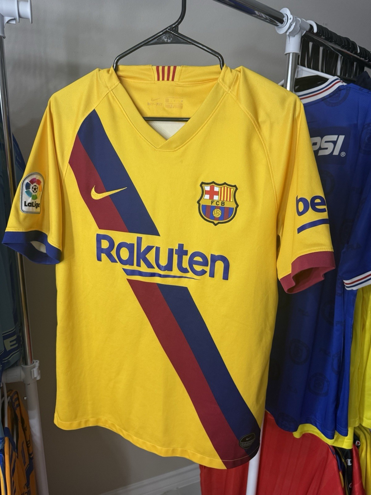 Nike FC Barcelona Soccer Jersey Yellow Blue Red Rakuten La Liga UNICEF Size m
