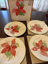 BLOCK SPAL Poinsettia Salad Plates Watercolors Mary Lou Goertzen 1982 Set 4