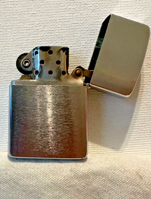 Vintage Rare! 1961 U.S.S. RANGER CVA 61 ZIPPO LIGHTER NAVY