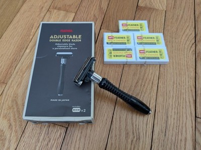Feather Adjustable DER-A Double Edge Safety Razor Made in Japan w/ 25 Blades