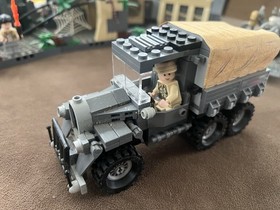 LEGO Indiana Jones 7623 Temple Escape 7622 Lost Treasure Raiders of the Lost Ark