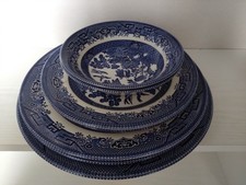 Willow pattern dinner set -2 x