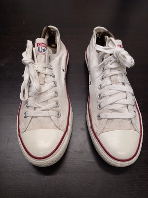 converse cream colour