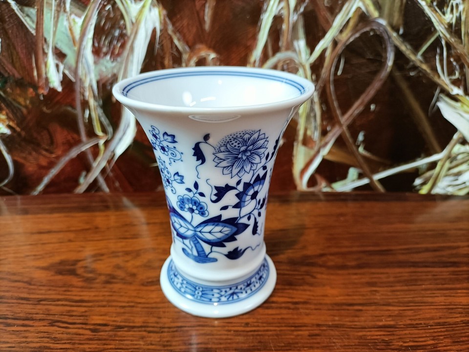 Hutschenreuther Germany Onion Pattern, Trompetenförmige Vase 10cm eBay