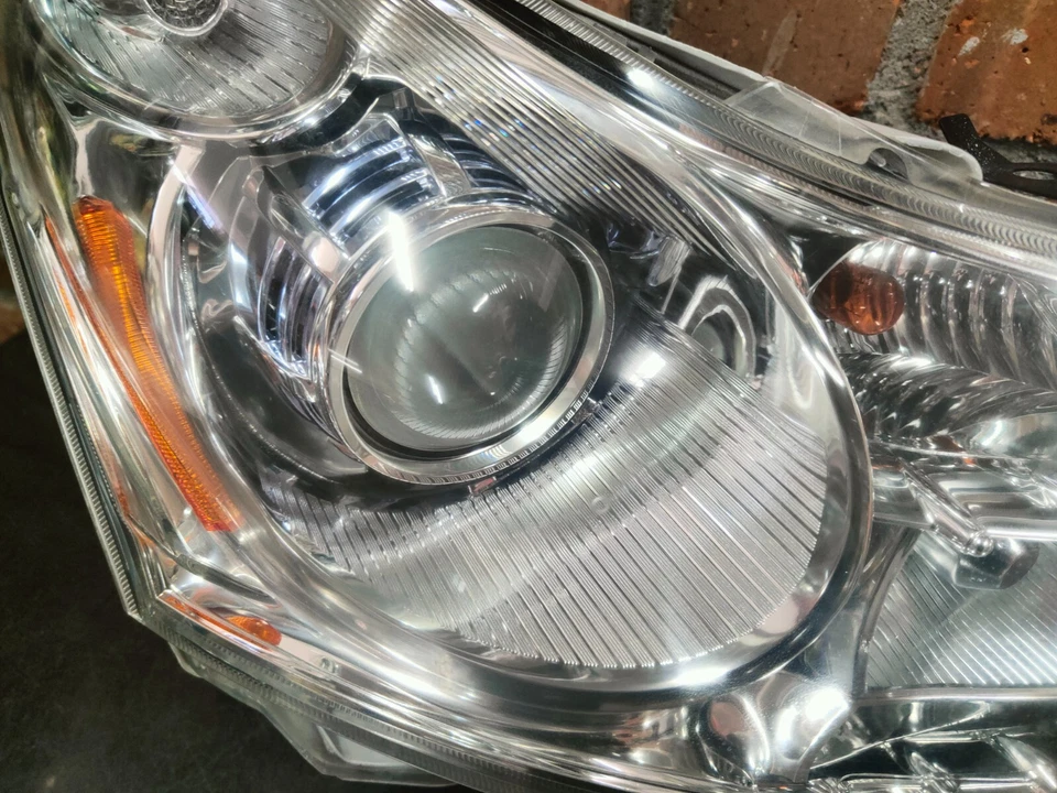 JDM Nissan Skyline V36 SEDAN Infiniti G37 J50 4 puertas faros faros 1 par HID Foto 4 de 4