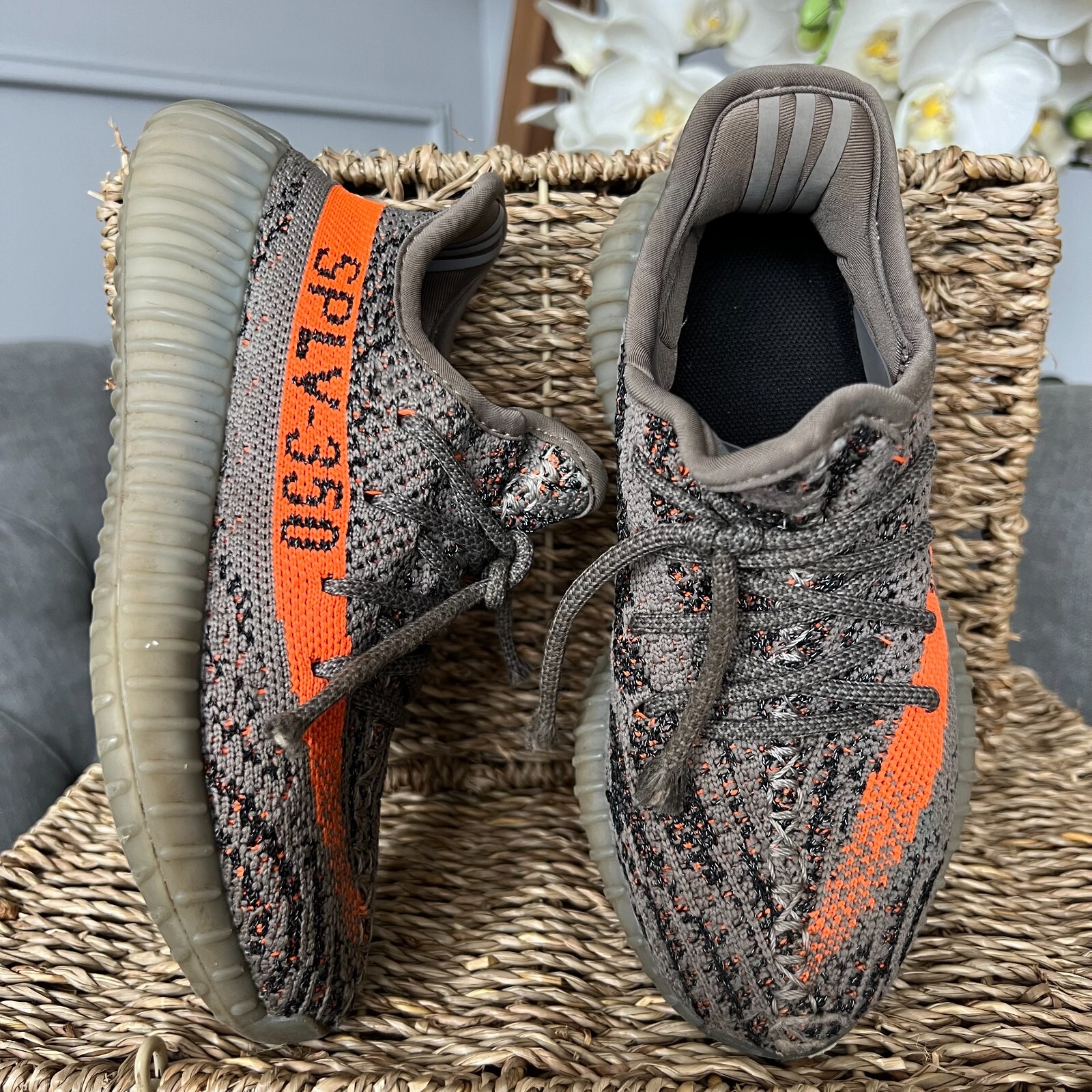 ADIDAS Yeezy Boost Kids Boys Trainers Sneakers UK 13.5 ADIDAS Yeezy Boost Kids Boys Trainers Sneakers UK 13.5