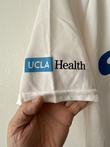 JACKIE ROBINSON LOS ANGELES DODGERS Licensed UCLA Health SGA Jersey SZ M - Picture 5 of 8