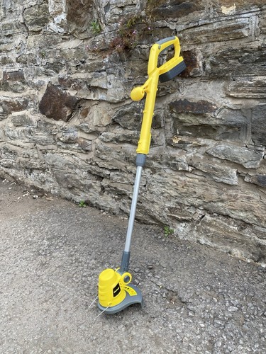 Challenge Cordless Grass Strimmer Trimmer 18v Complete With Battery And Charger
