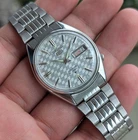 Vintage Seiko 5 automatic Watch 21 Jewels Nice dial 7009 Day Date Japan