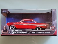 Jada Fast & Furious Dom's Chevrolet Impala 1:24 Rot Diecast Modell