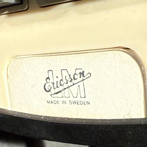 MCM 60s Ericsson Cobra Push Buttom Telephone Sweden Green UNTESTED Comes W/Cord - Picture 6 of 7