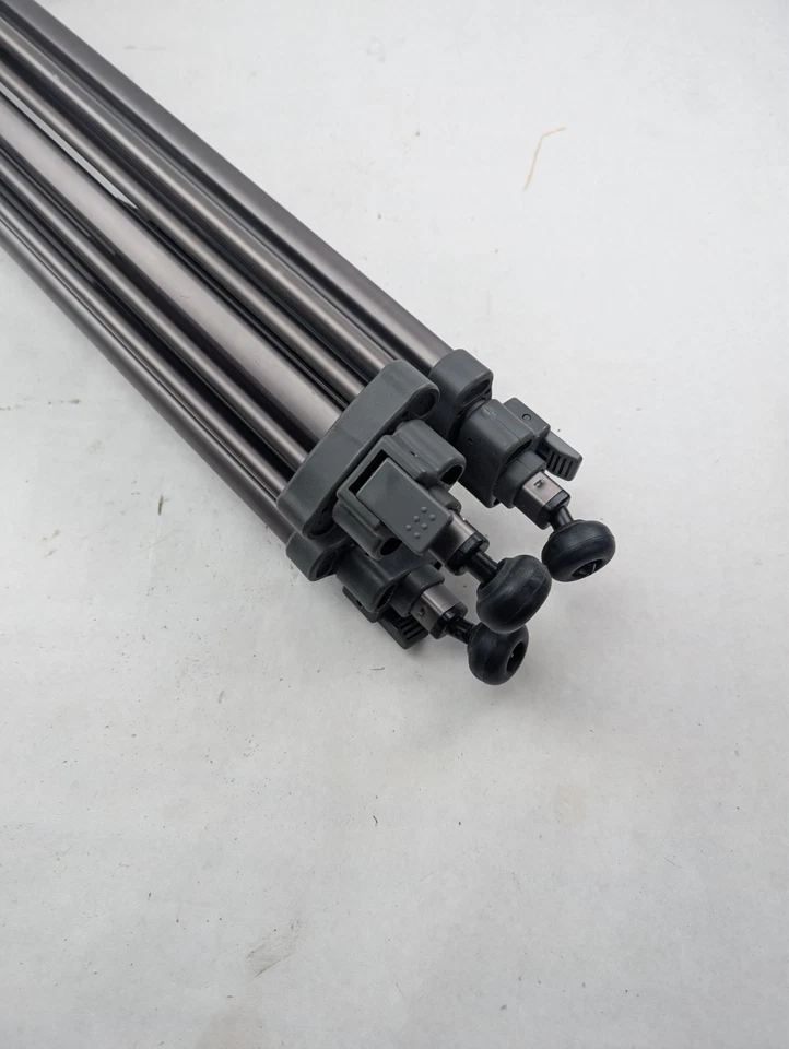 Libec Professional Tripod with Head – Heavy-Duty Video Tripod - Image 2 of 4