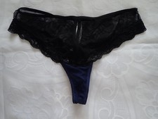 THONG in Size S, Colour in Black and Blue
