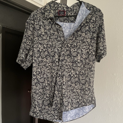 UNTUCKit Men's L Slim Fit Button-Up Shirt Blue/White Floral Short Sleeve