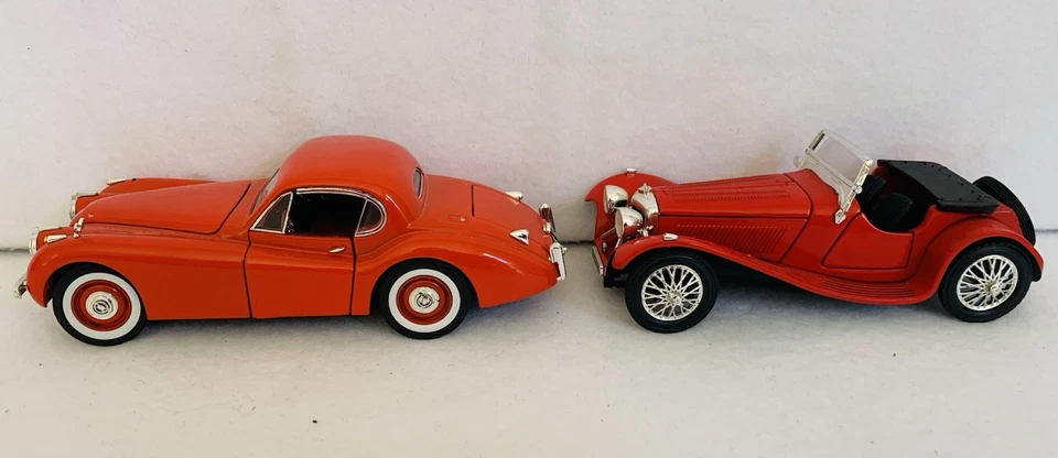 2x Jaguars 1/32 estilo vintage, firma 1949 XK120 y 1969 SS-100 Roadster, GC Foto 2 de 4