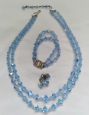 Vtg Light Blue Aurora Borealis Crystal Necklace Bracelet Earring Set Unsigned