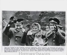 1963 Press Photo Cosmonauts Pavel Popovich/Valentina & Andrian Nikolayev, Moscow