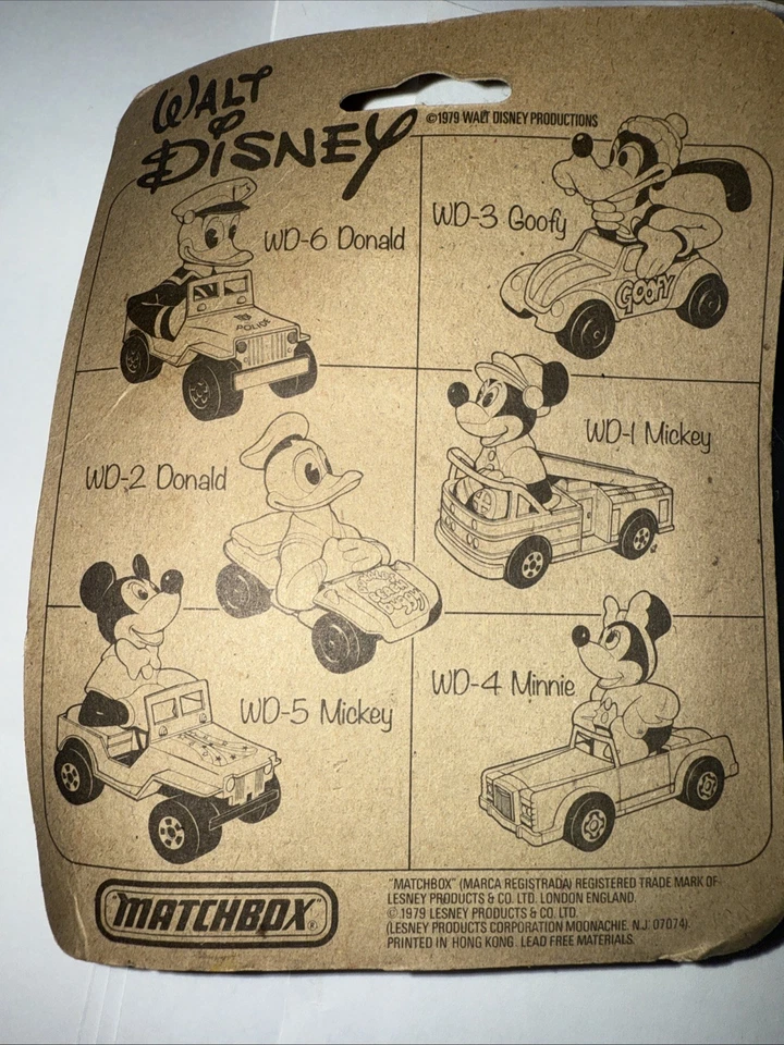 Matchbox 1979 Vintage Walt Disney Mickey Fire truck WD-1 And Minnie And Donald - Image 3 of 4