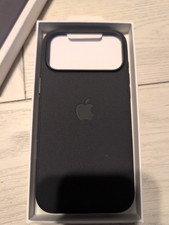 Apple iPhone 17 Pro Max TechWoven case with MagSafe - Black - brand new/sealed