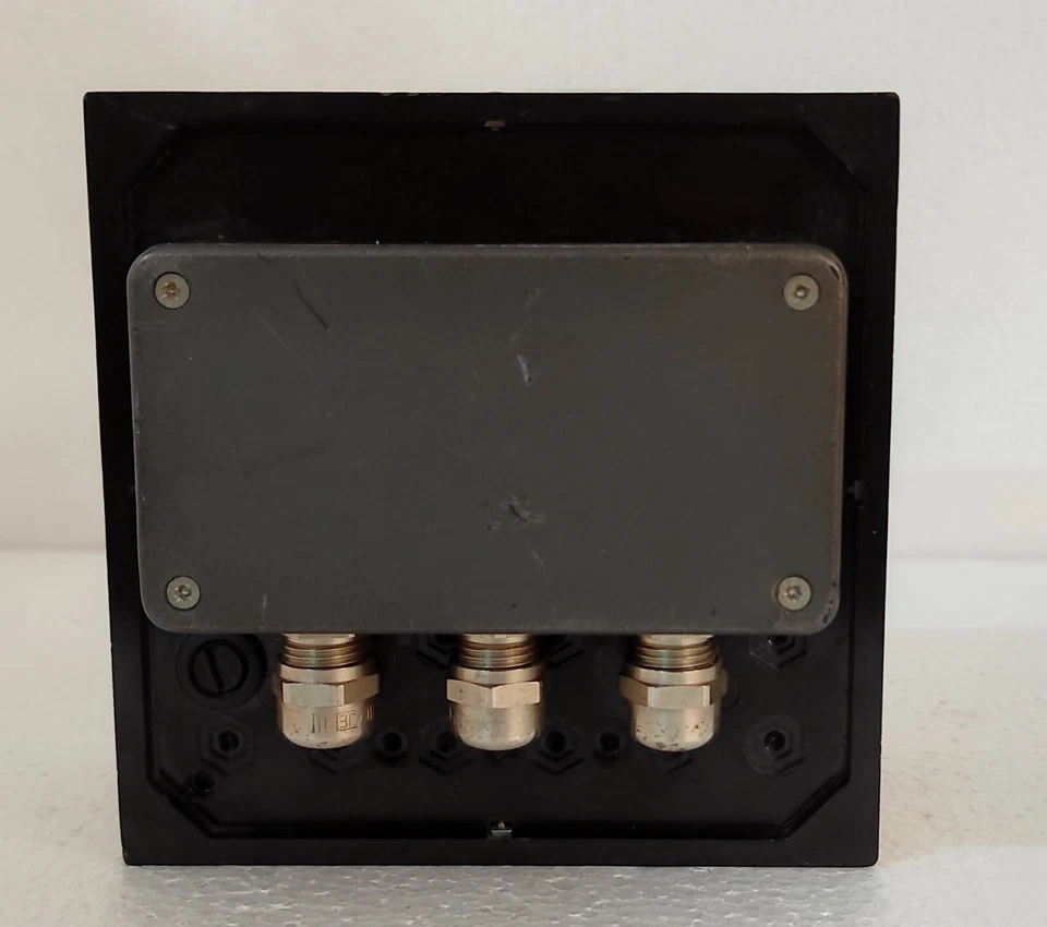 Walker 7070 P249 Electromagnetic Speed Log & Wind Weather Integrated Indicator - Image 4 of 4