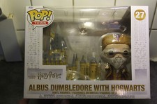Funko Pop! Town Harry Potter Albus Dumbledore with Hogwarts