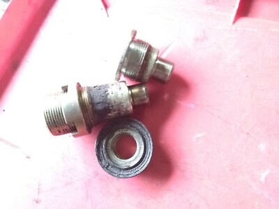 88 87Honda Super Magna V45 VF750C VF 700C Left Right Swing Arm Pivot Bolts 