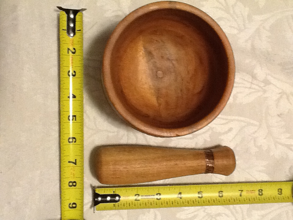 VINTAGE INDIAN MORTAR AND PESTLE 5X4 IN MOTAR AND 6 IN PESTLE code