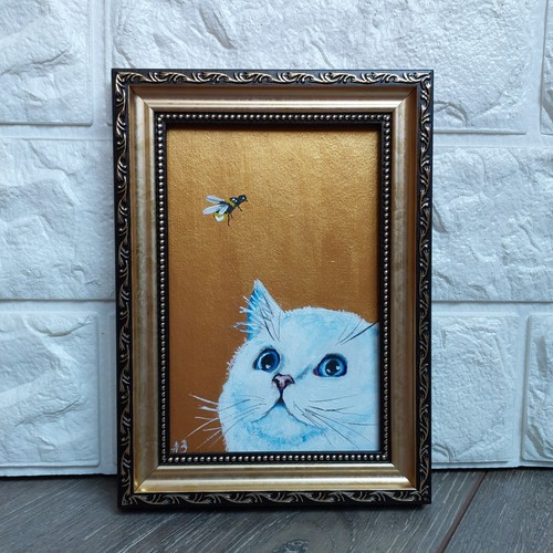 White cat and bee oil Painting gold original artwork framed Cute cat framed - Picture 6 of 11
