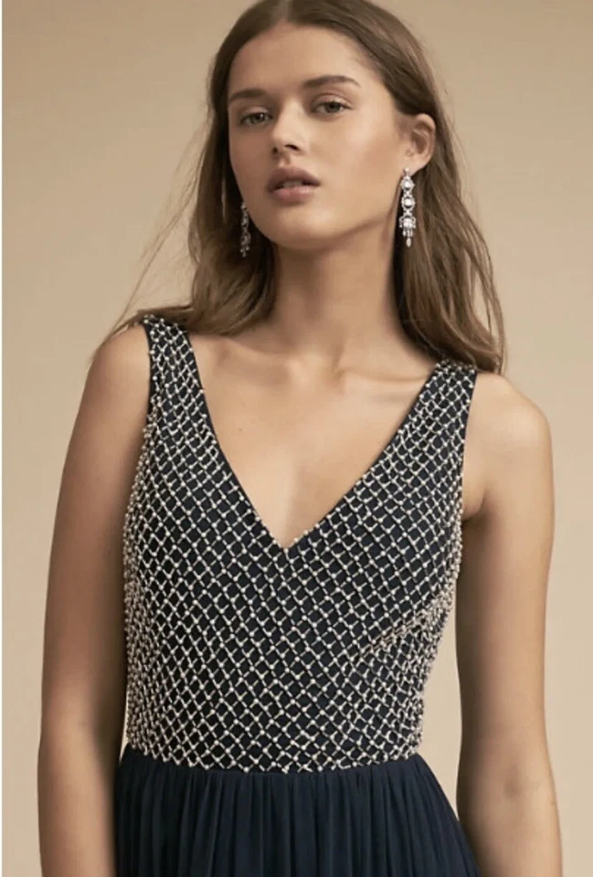 NUEVO CON ETIQUETAS BHLDN Vestido Adrianna Papell Bryce Talla 2 Azul Marino Tul Maxi Vestido Cuentas $228 Foto 2 de 4