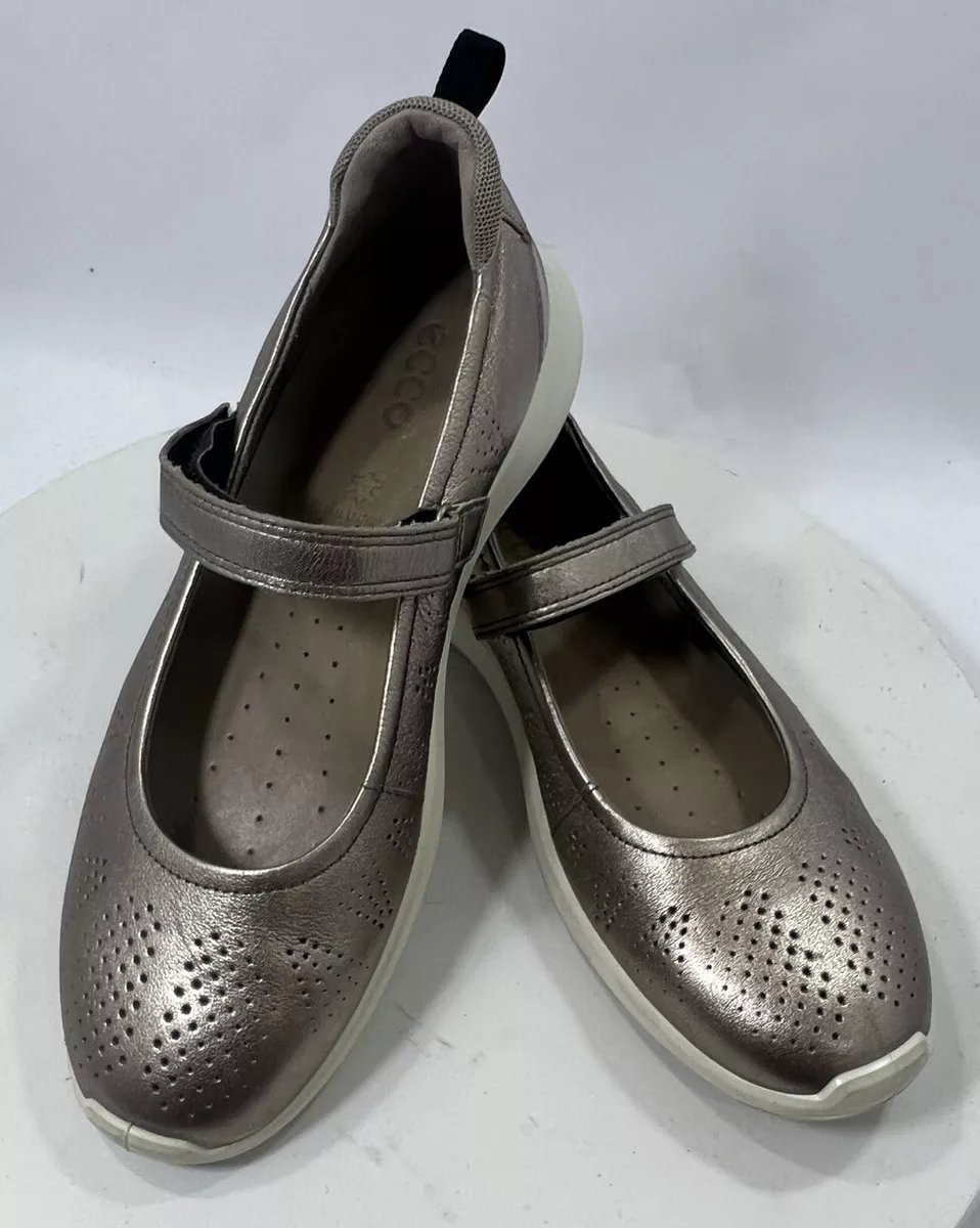 ECCO Soft 5 Mary Jane Bronze Soft Leather Comfort Shoes Women s SZ