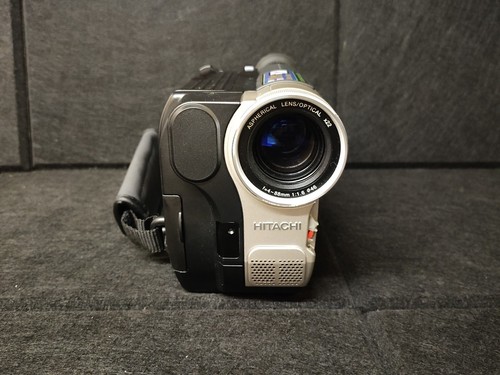 Hitachi VM-E360E Camcorder 8mm Tape Analogue 500x Video Camera TESTED - Imagen 11 de 14