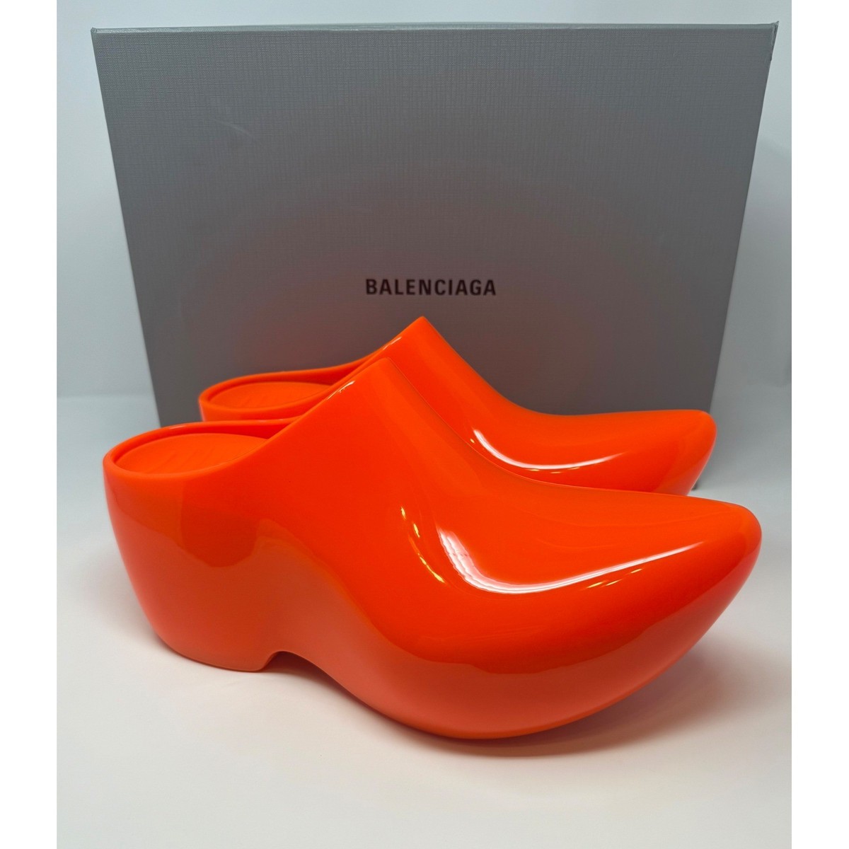 Balenciaga Technoclog Shiny Rubber Mules Orange Size 8 US 41 Balenciaga Technoclog Shiny Rubber Mules Orange Size 8 US 41