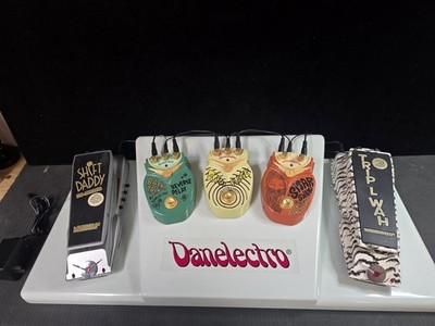 Danelectro 2001 Dealer Display With Five Working Pedals And A Power Supply 