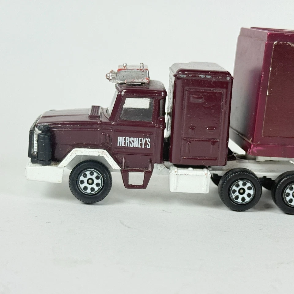 Camión diecast Corgi escala 1:64 Hershey's Milk Chocolate años 90 vintage hombre cueva  Foto 3 de 4