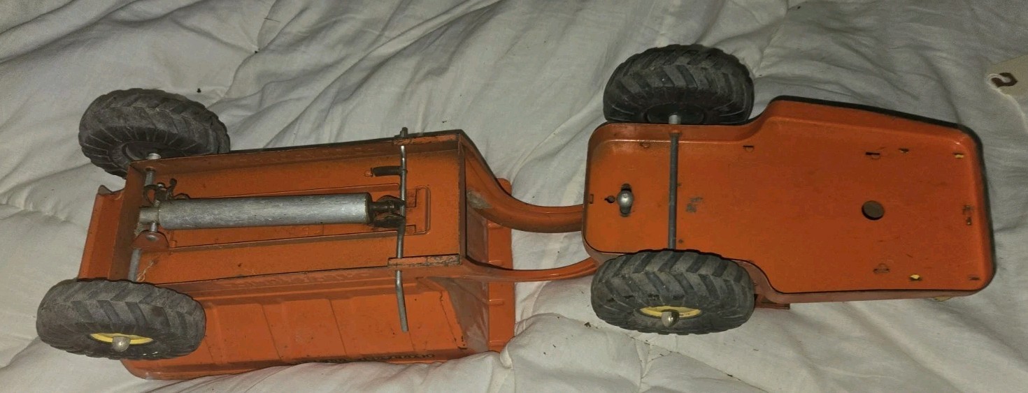 Picture 8 of 9