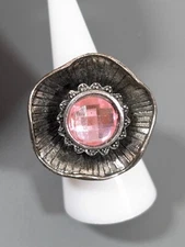 Western Boho Round Wavy Pink Crystal Flower Bold Cocktail Ring Size 7.5